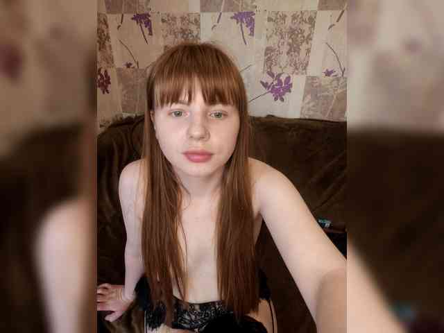 Loloshka222 webcam