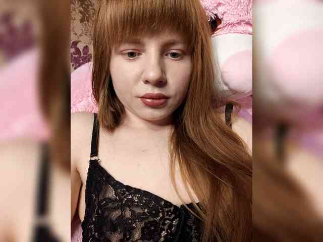 Loloshka222 webcam