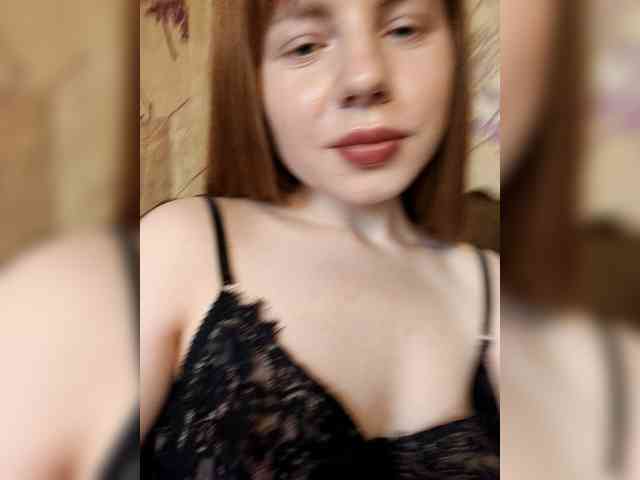 Loloshka222 webcam