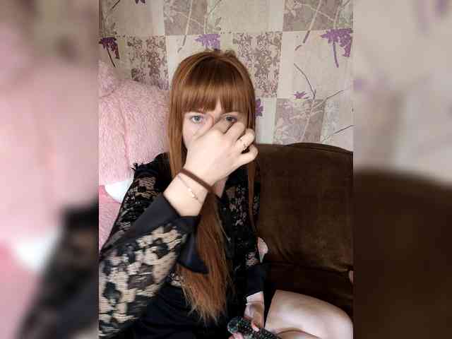 Loloshka222 webcam