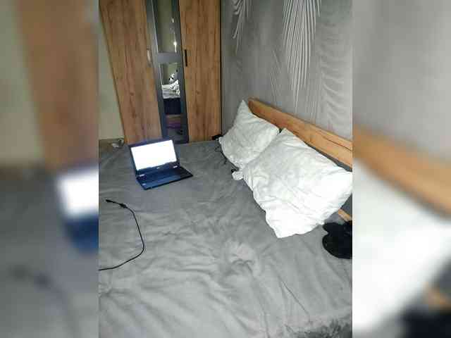 Madam_22 webcam