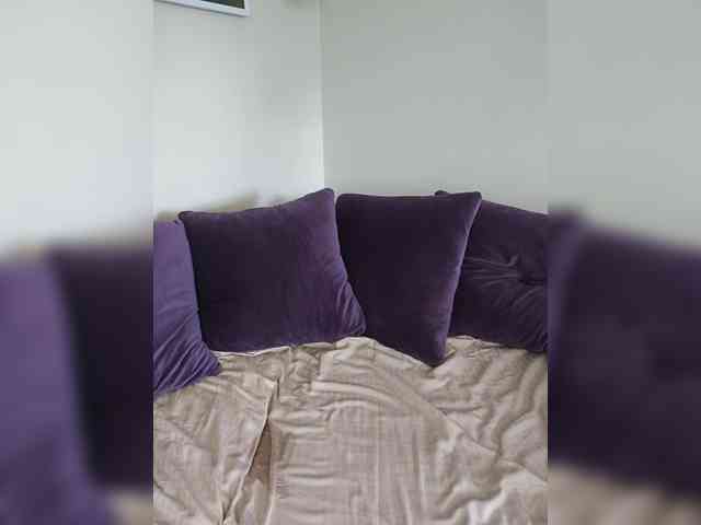 Madam_22 webcam