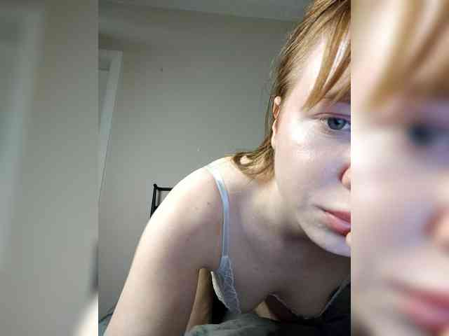 Madam_22 webcam