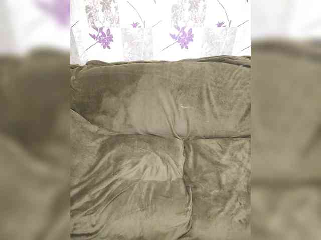Loloshka222 webcam