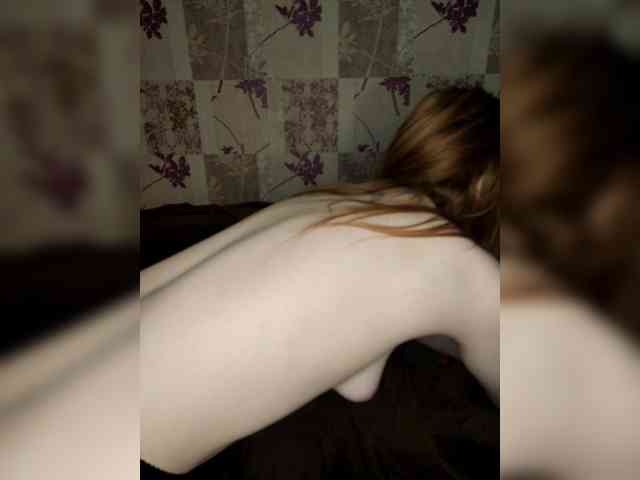Loloshka222 webcam