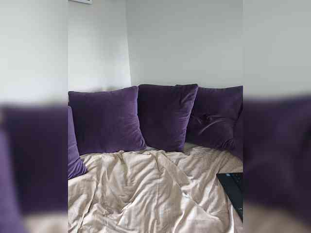 Madam_22 webcam