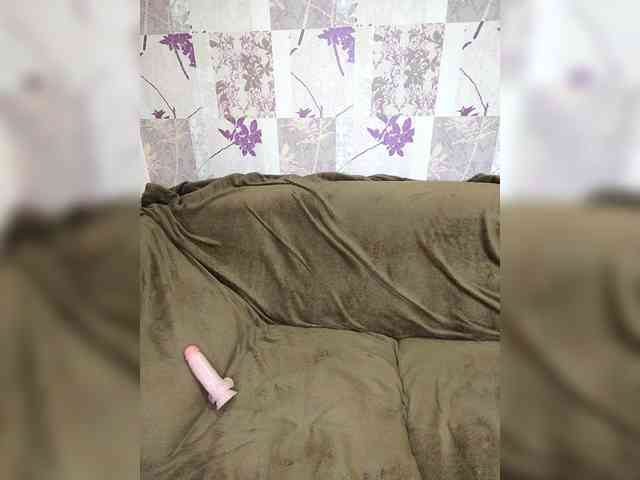 Loloshka222 webcam