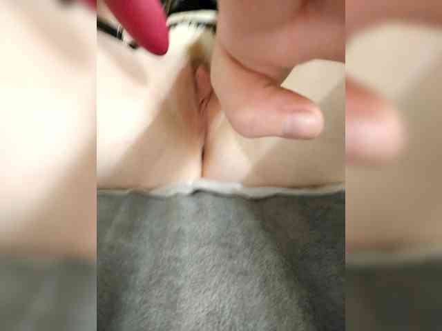 Loloshka222 webcam