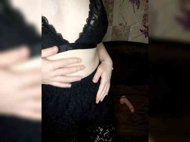 Loloshka222 webcam