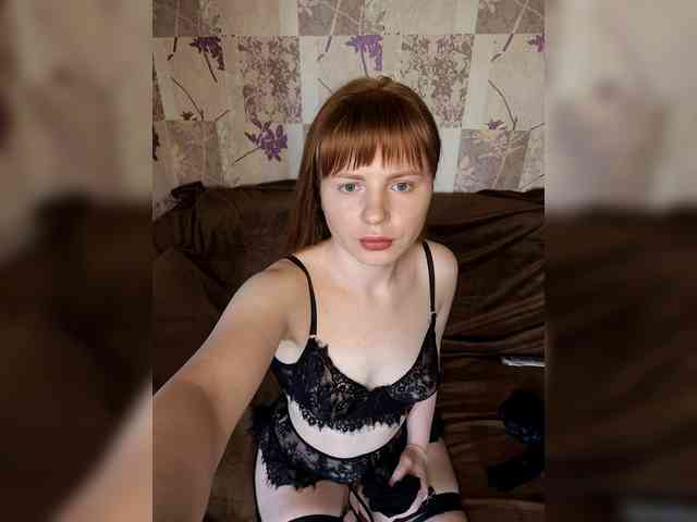 Loloshka222 webcam