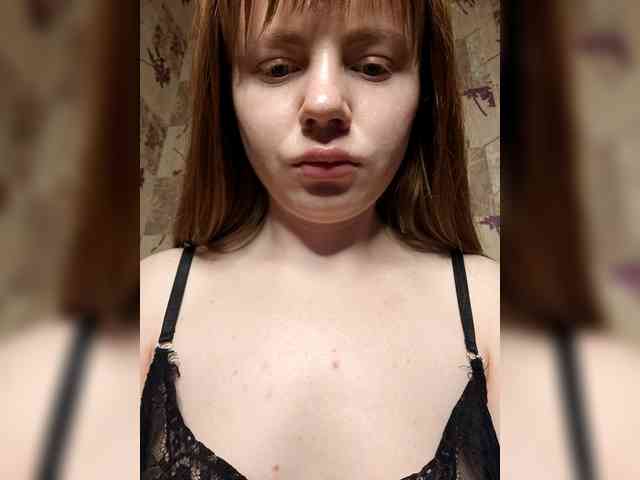 Loloshka222 webcam