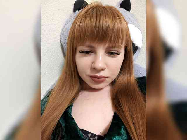Loloshka222 webcam