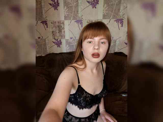 Loloshka222 webcam