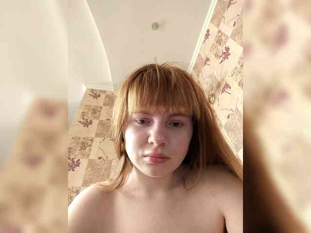 Loloshka222 webcam