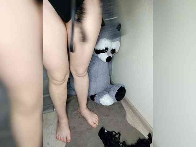 Madam_22 webcam