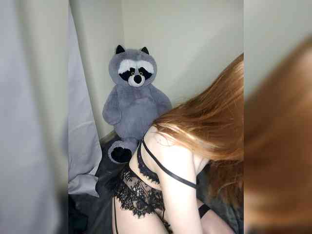 Madam_22 webcam