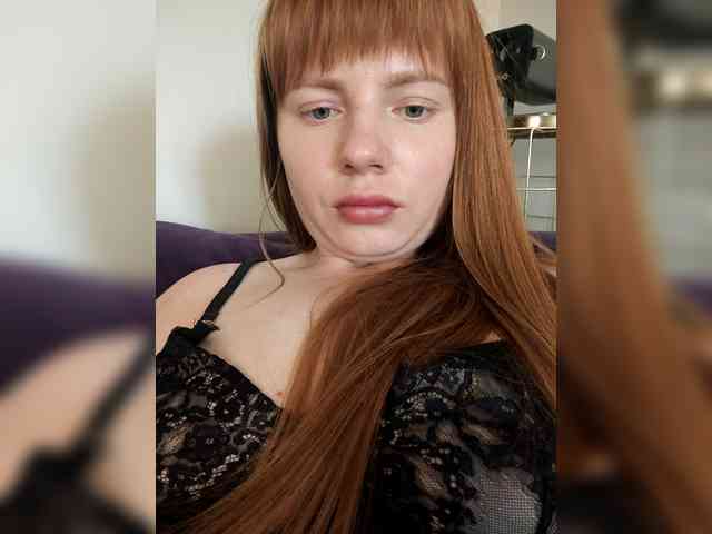 Loloshka222 webcam