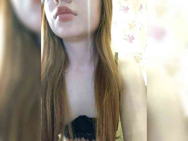 Loloshka222 webcam