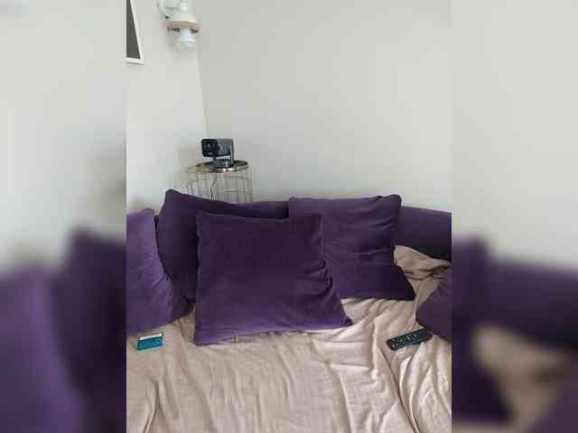 Loloshka222 webcam
