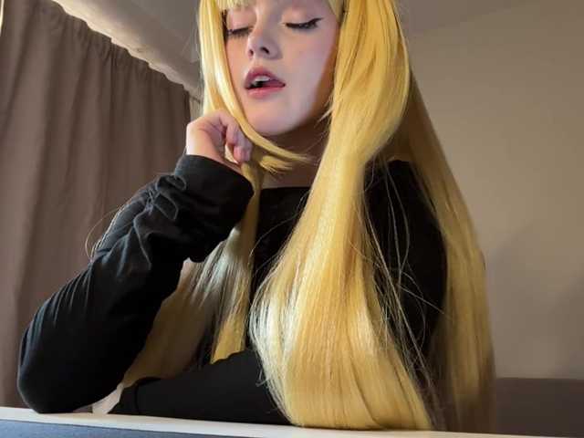 DetkaKonfetka1 live cam on BongaCams