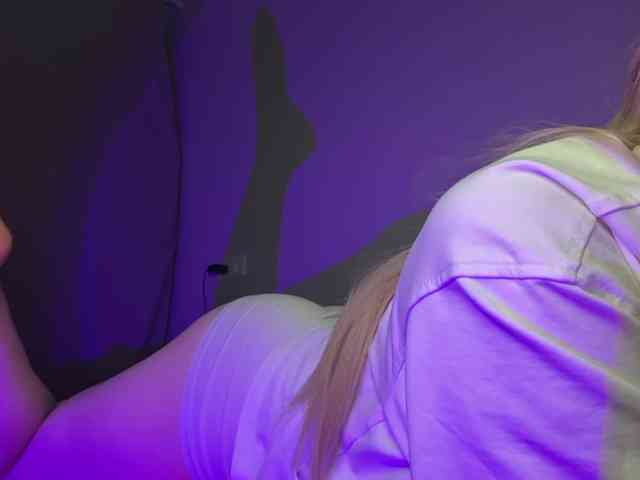 DetkaKonfetka1 Sex Cam Show