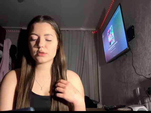 KoketkaLily webcam