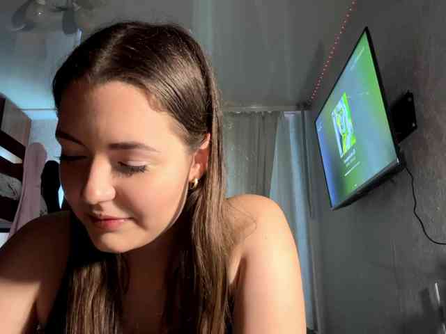 KoketkaLily webcam