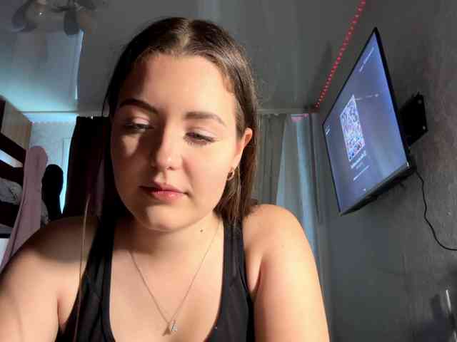 KoketkaLily webcam
