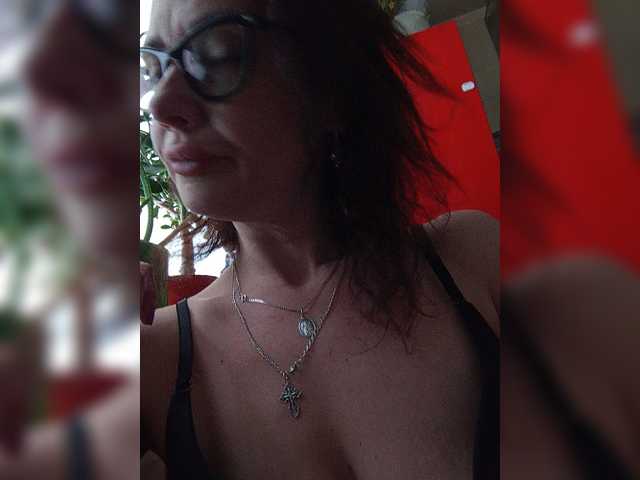 TvoyaMechtaAK47 live cam on BongaCams