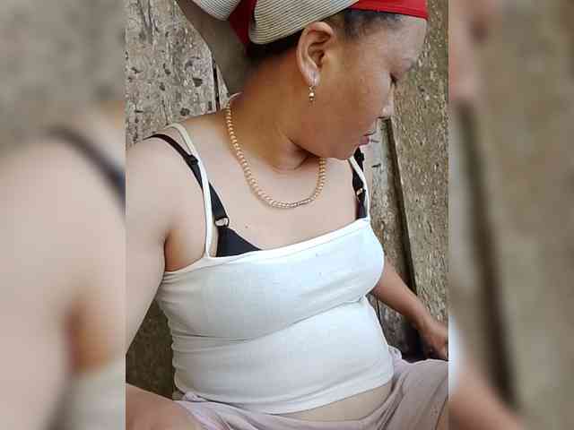 lyna23 webcam