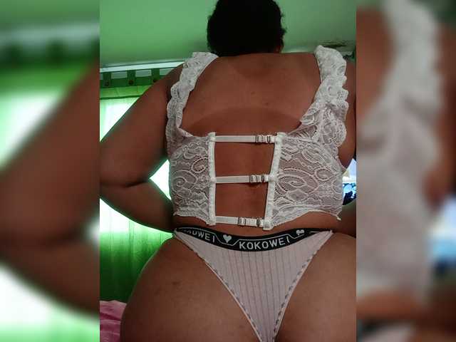 sexygirlbrown live cam on BongaCams