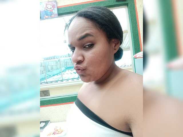 sexygirlbrown live cam on BongaCams