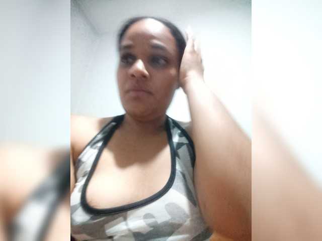 Sexygirlbrown, 27 y/o - Live Cam on BongaCams