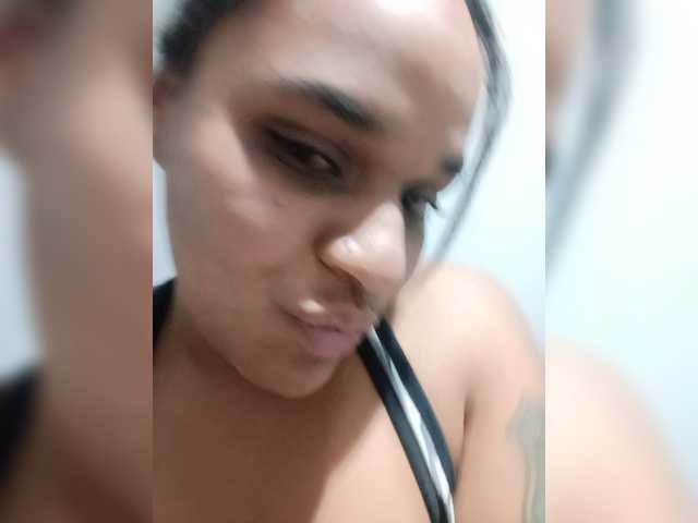 sexygirlbrown live cam on BongaCams