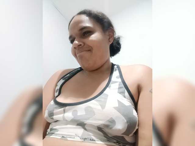 sexygirlbrown live cam on BongaCams