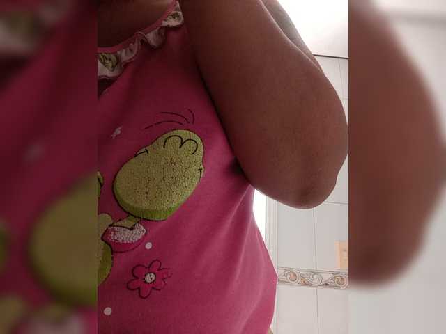 sexygirlbrown cam belle