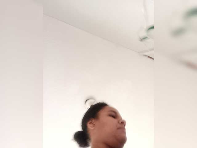 sexygirlbrown live cam on BongaCams