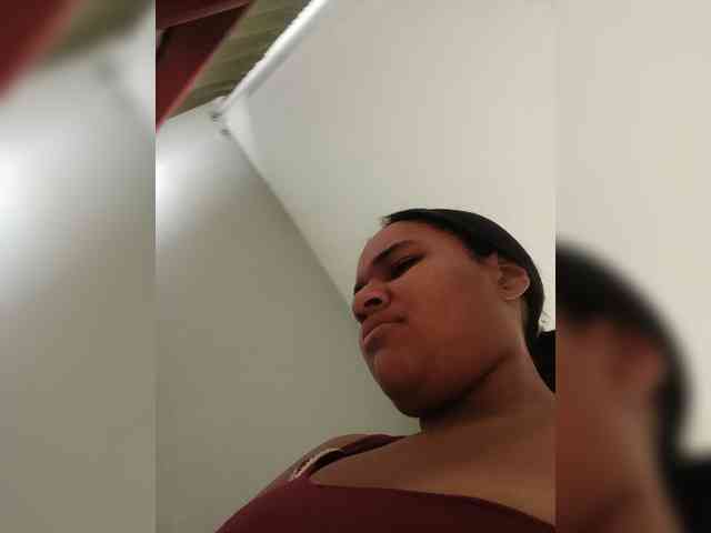 sexygirlbrown webcam