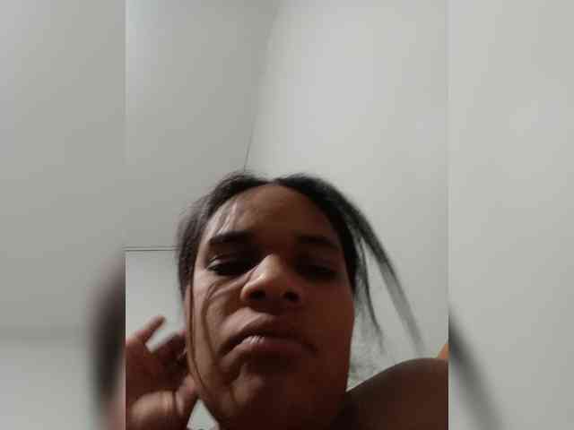sexygirlbrown webcam