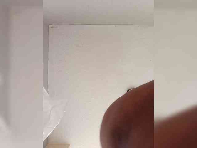 sexygirlbrown webcam