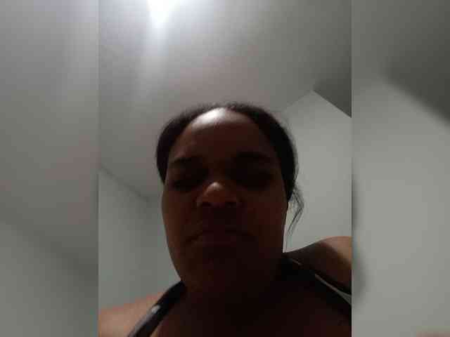 sexygirlbrown webcam