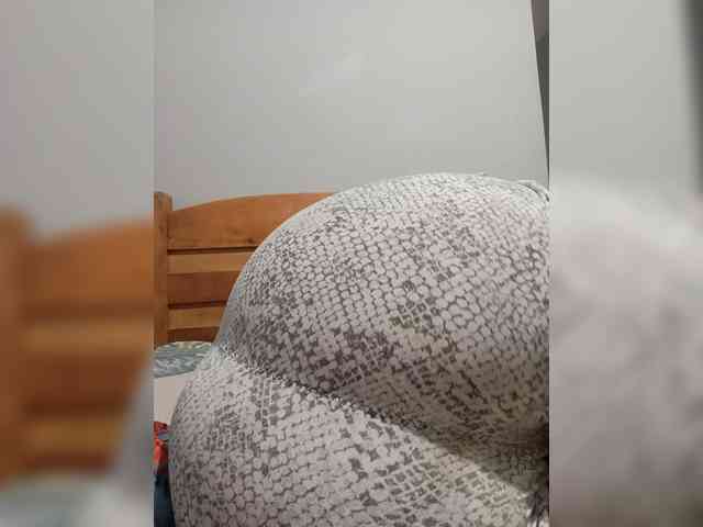 sexygirlbrown webcam