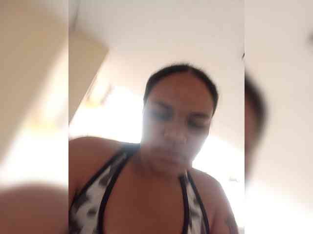 sexygirlbrown webcam