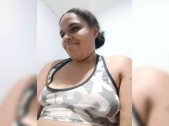 sexygirlbrown webcam