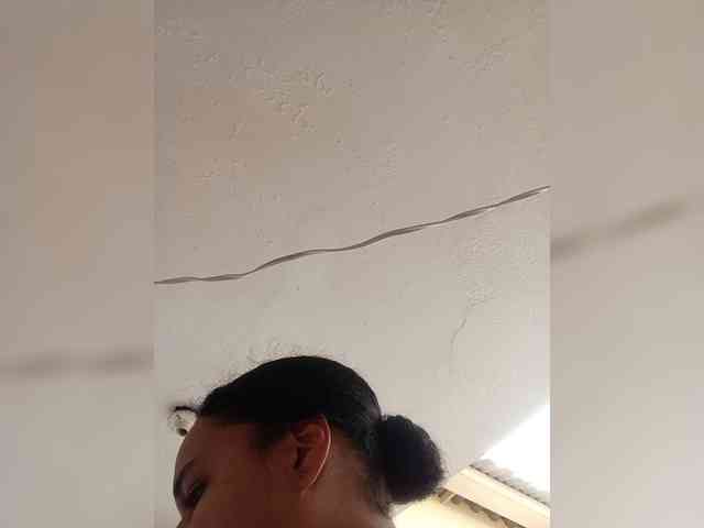 sexygirlbrown webcam