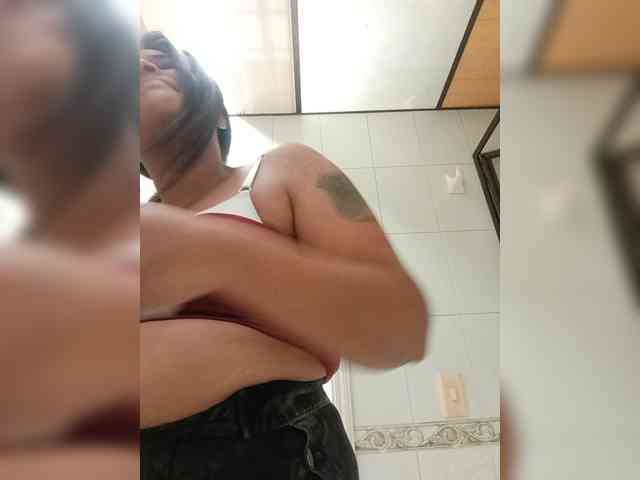 sexygirlbrown webcam
