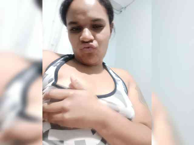 sexygirlbrown webcam