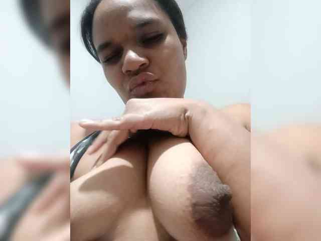 sexygirlbrown webcam