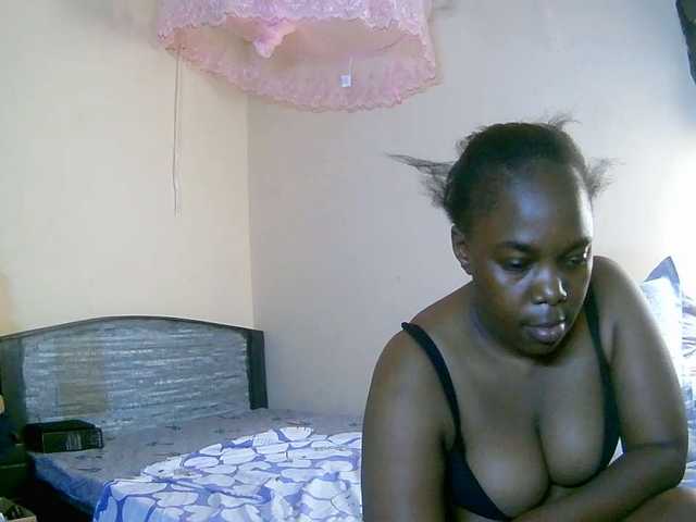 naughty-minx1 live cam on BongaCams