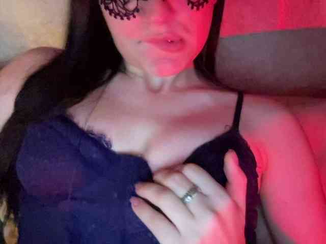 LadyInfinity webcam